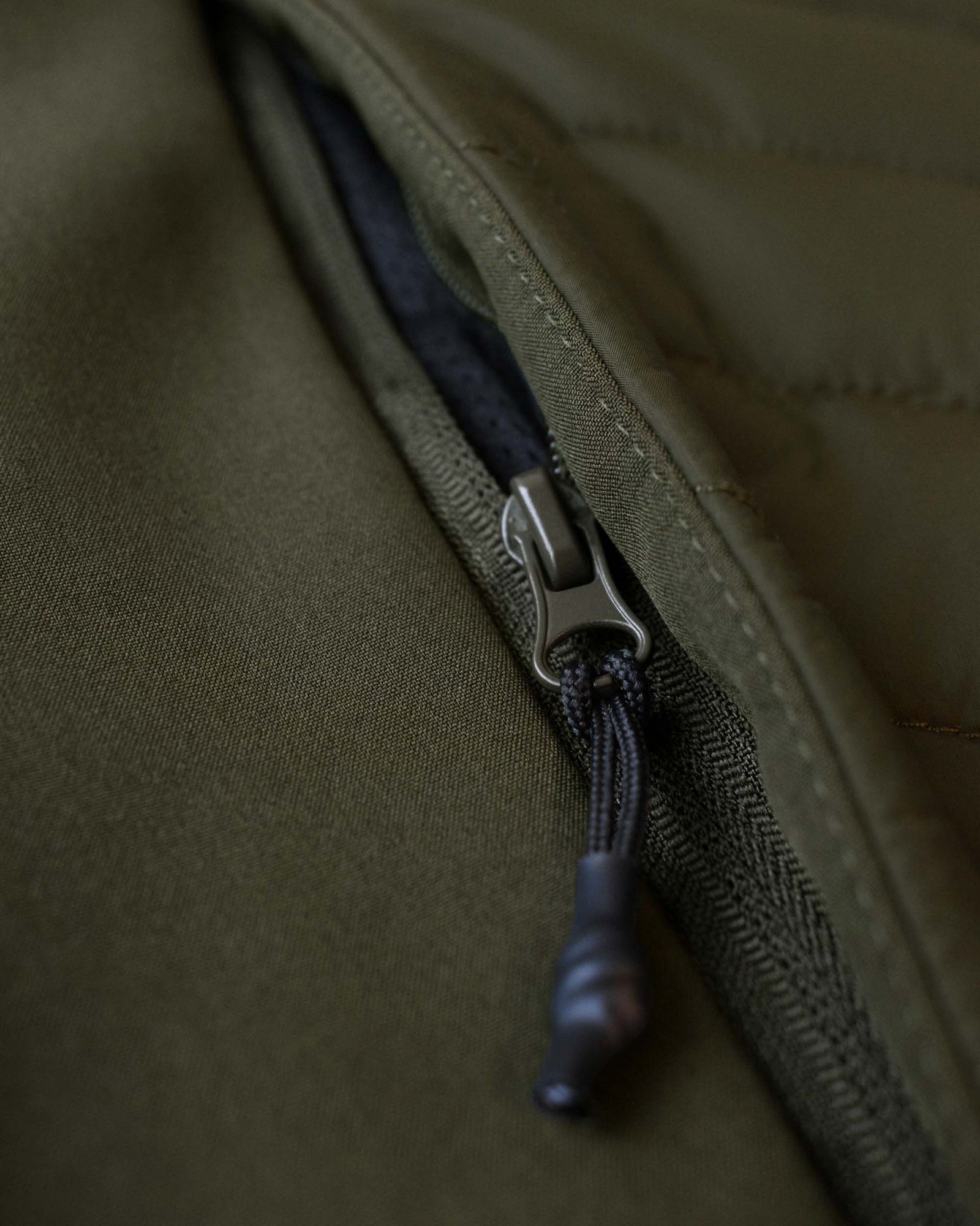 Bloomsdale Men Olive Back