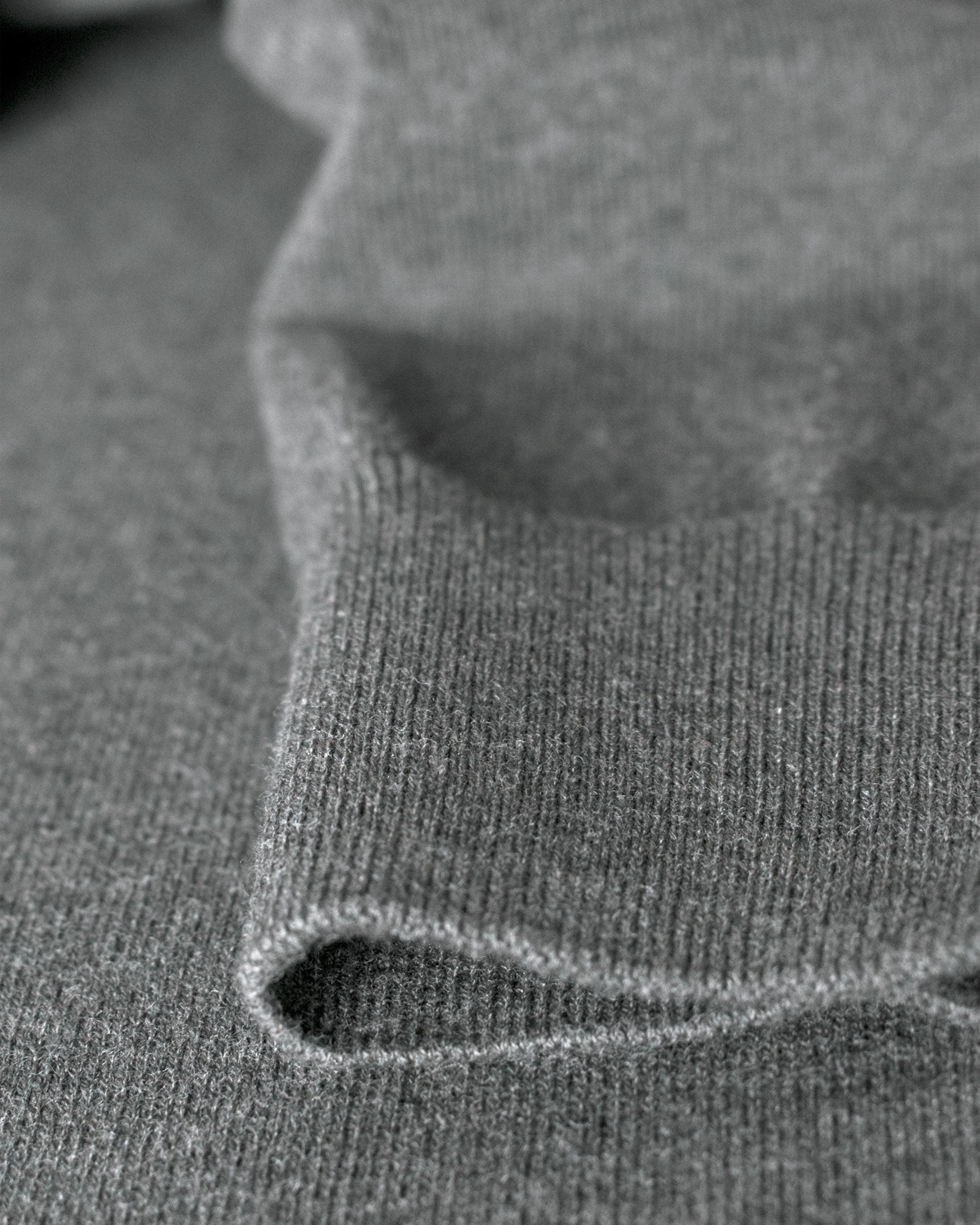 Brighton O Neck Men Grey Melange Closeup 3