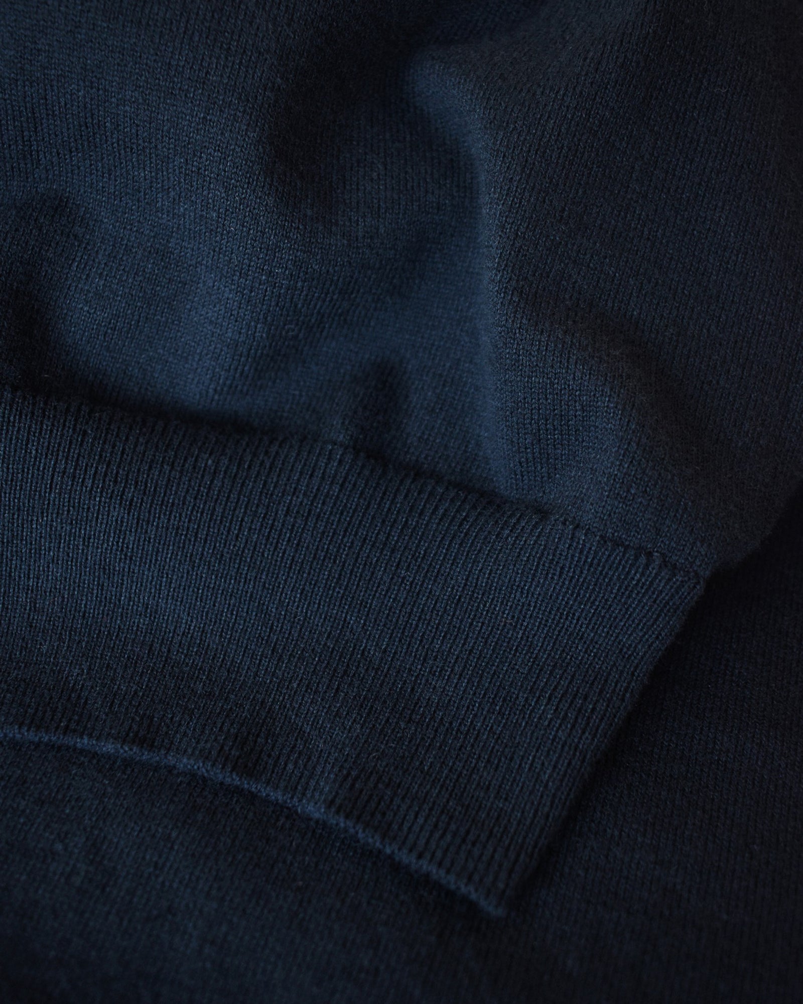 Brighton V Neck Men Navy Back