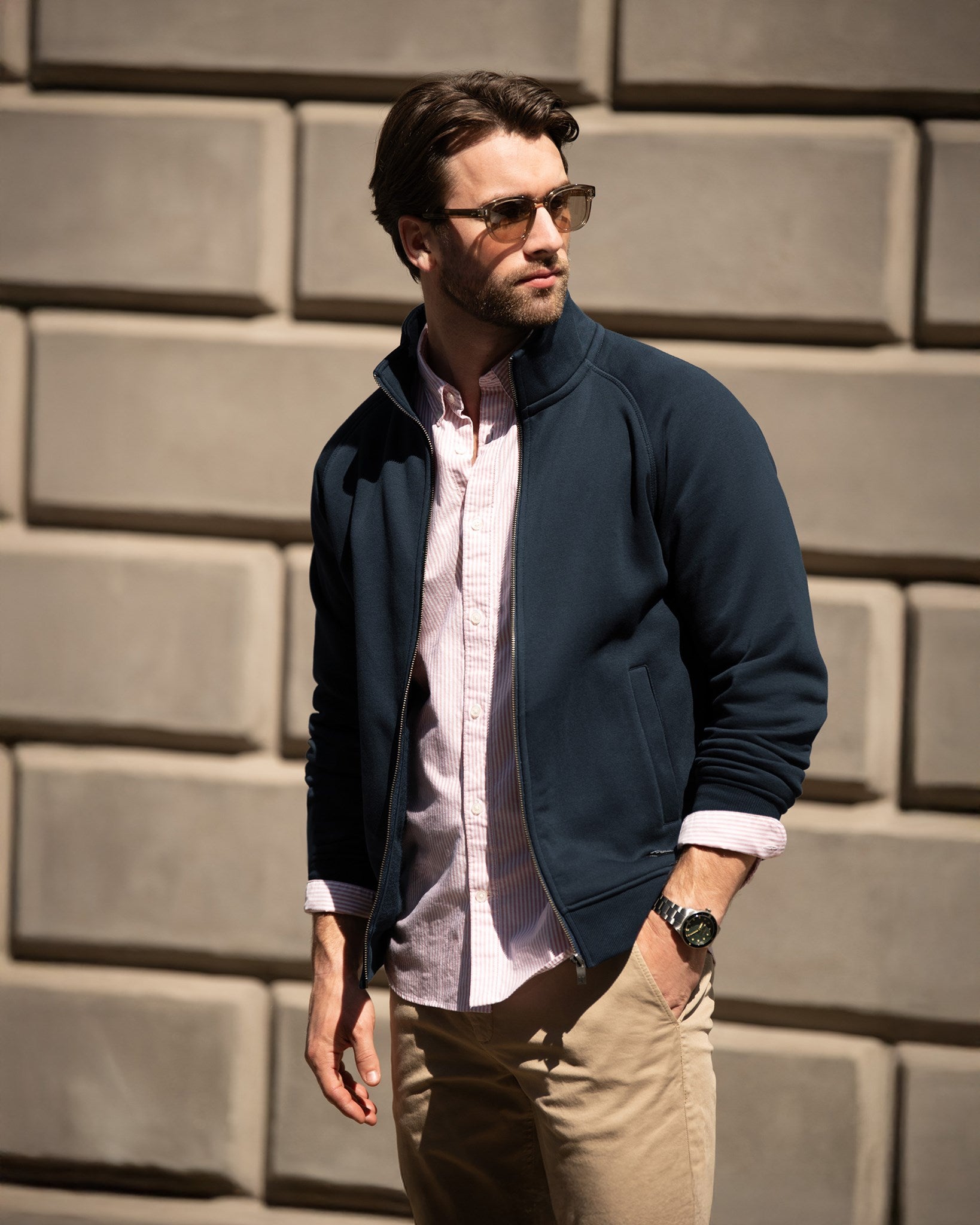 Cambridge Men Navy AW24 Modelimage