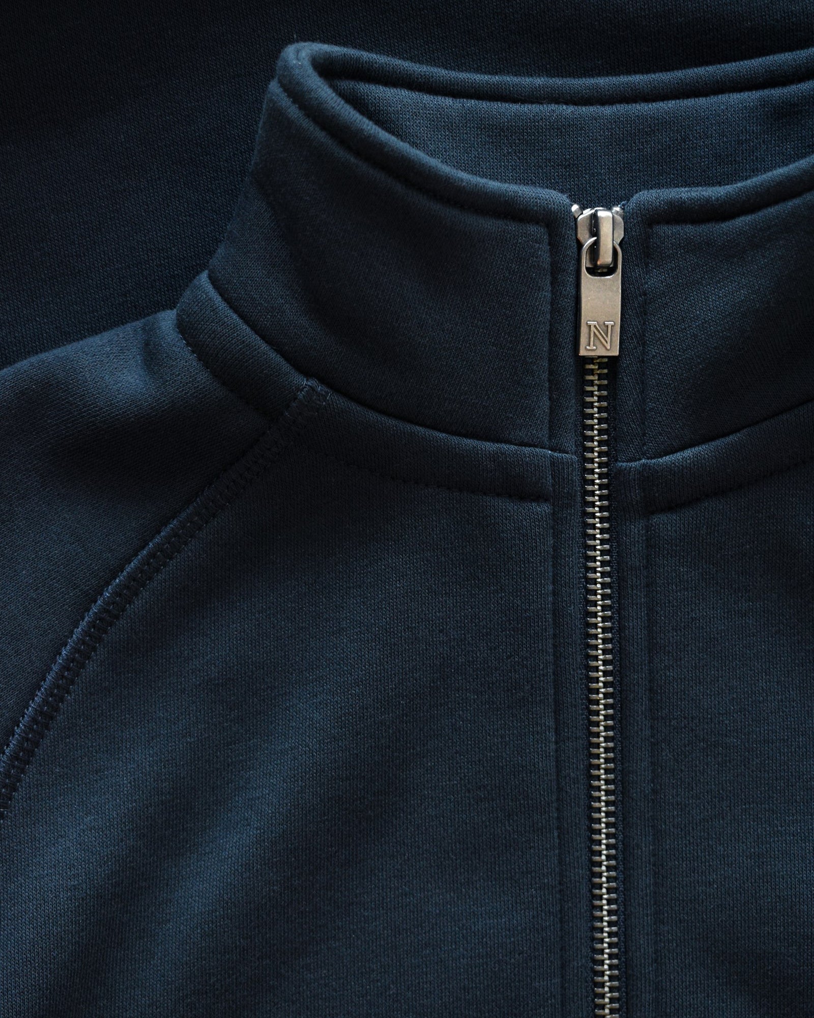 Cambridge Women Navy Back