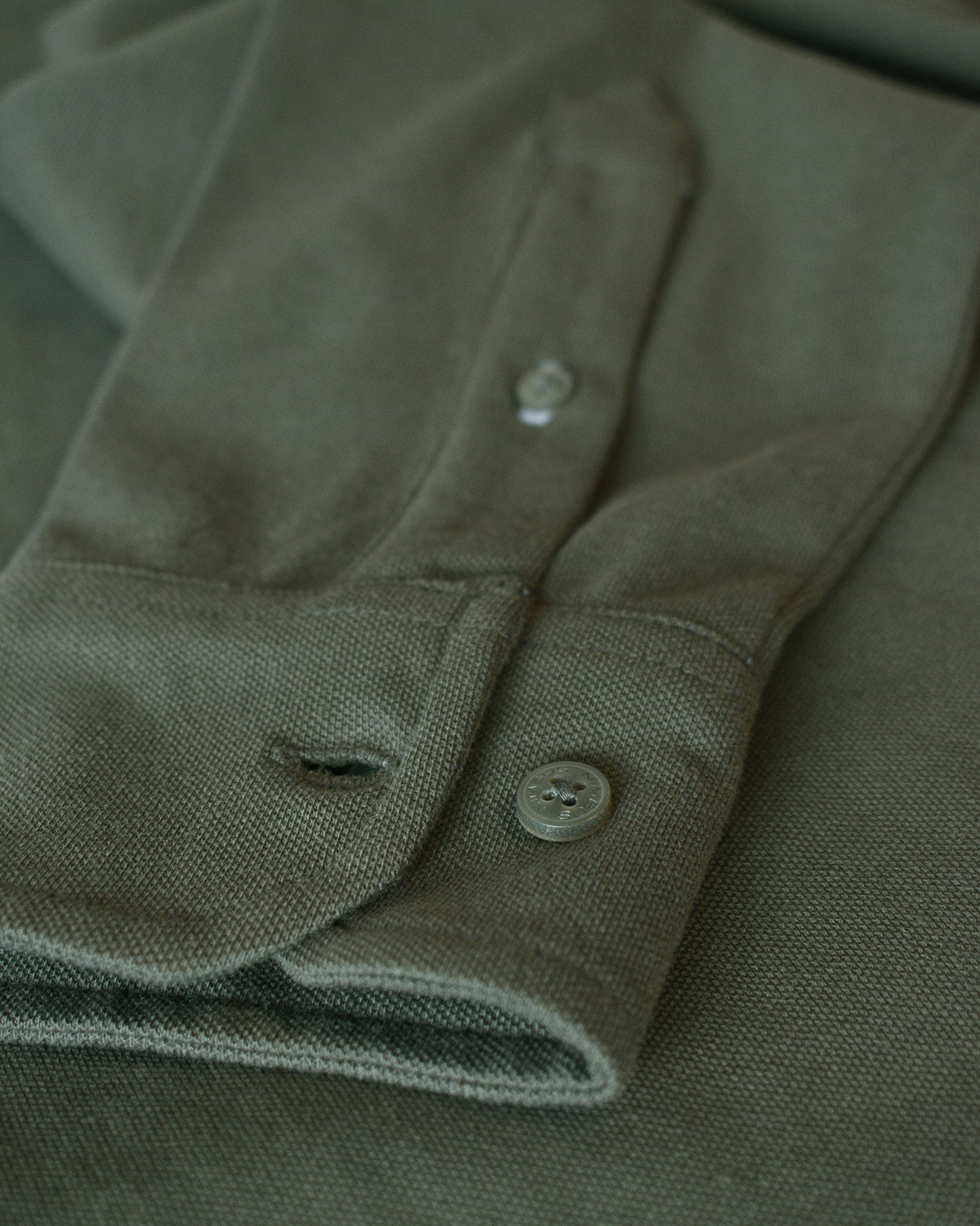 Carlington Men Olive Closeup 2