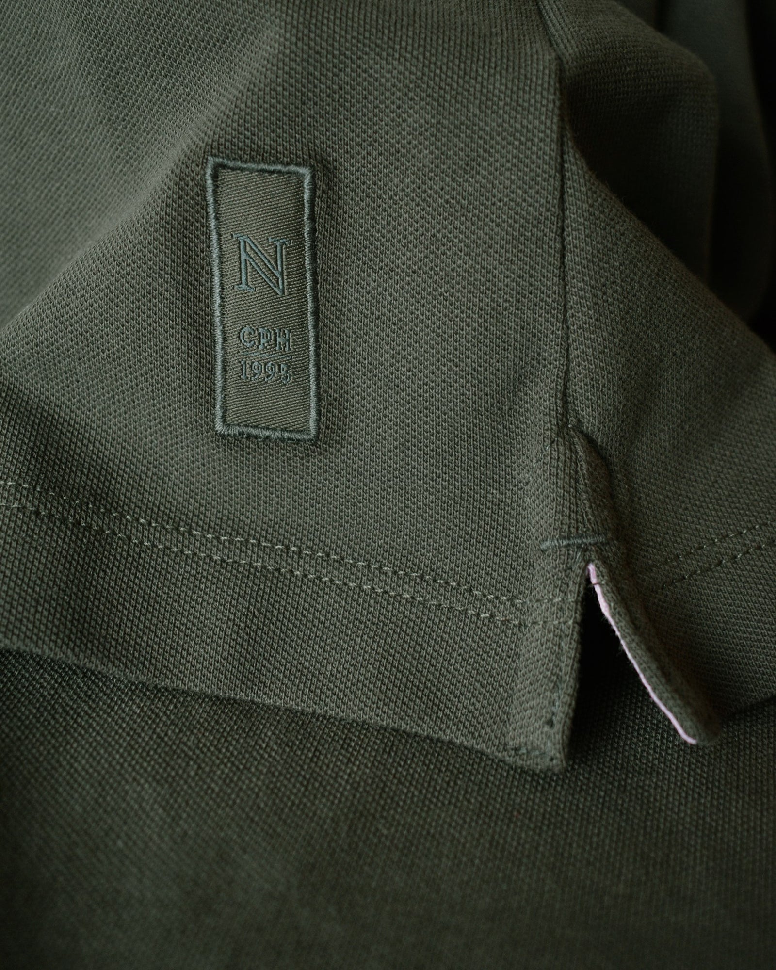 Carlington Women Olive Back