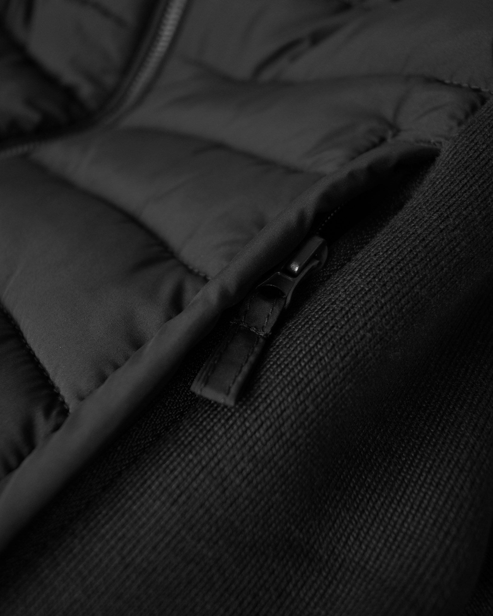 Cresent Women Black Closeup 5