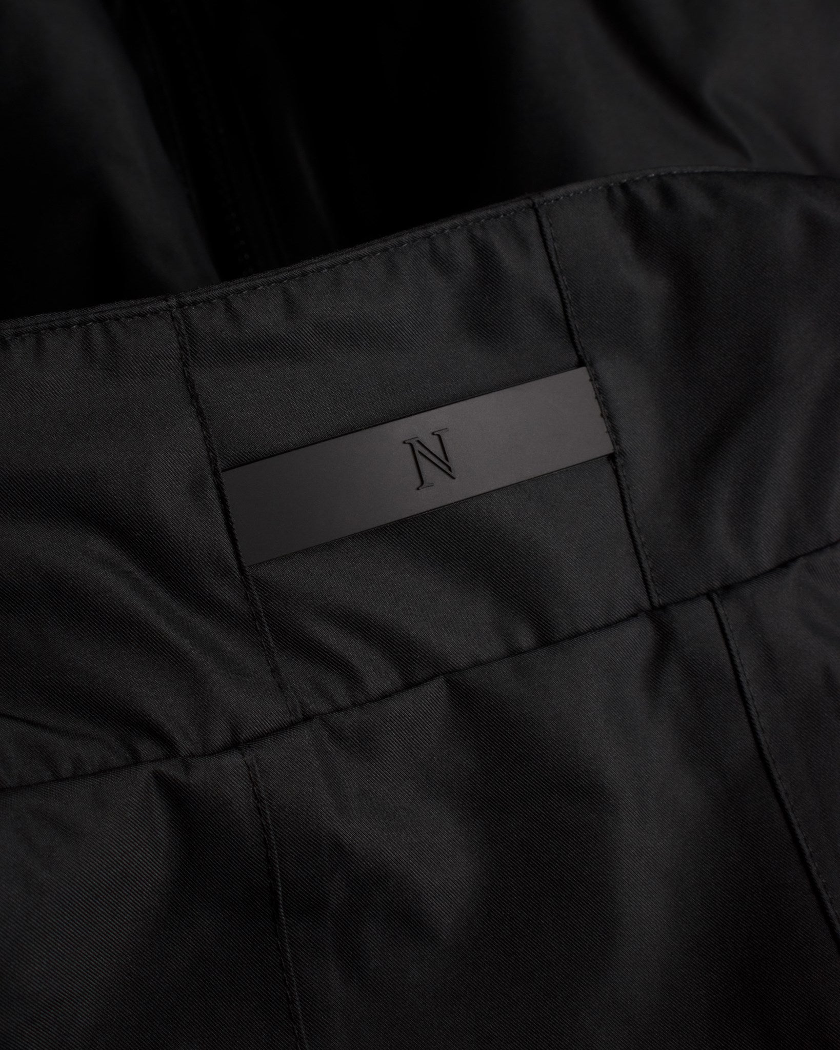 Davenport Men Black Closeup 4