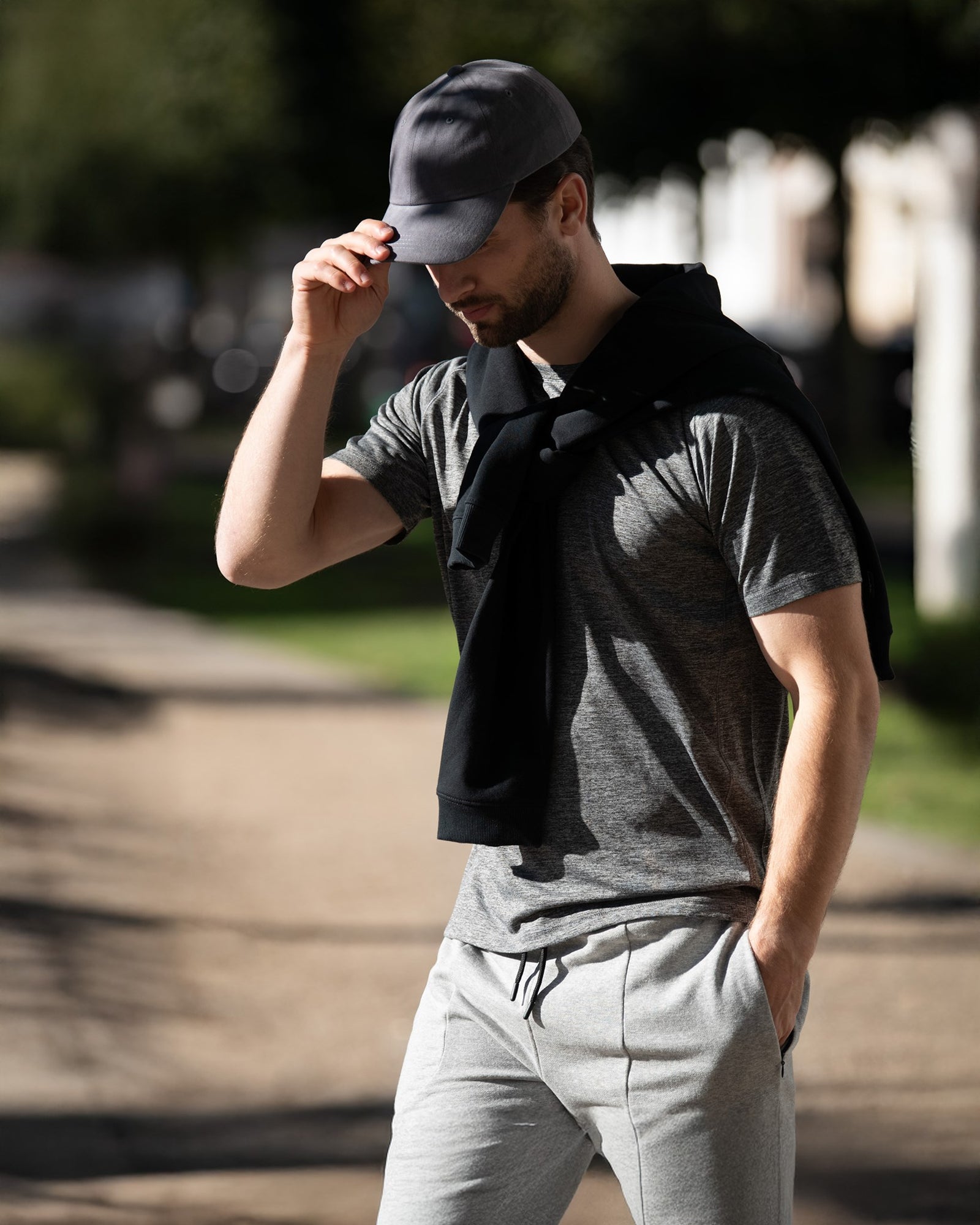 Freemont Men Grey Melange Back