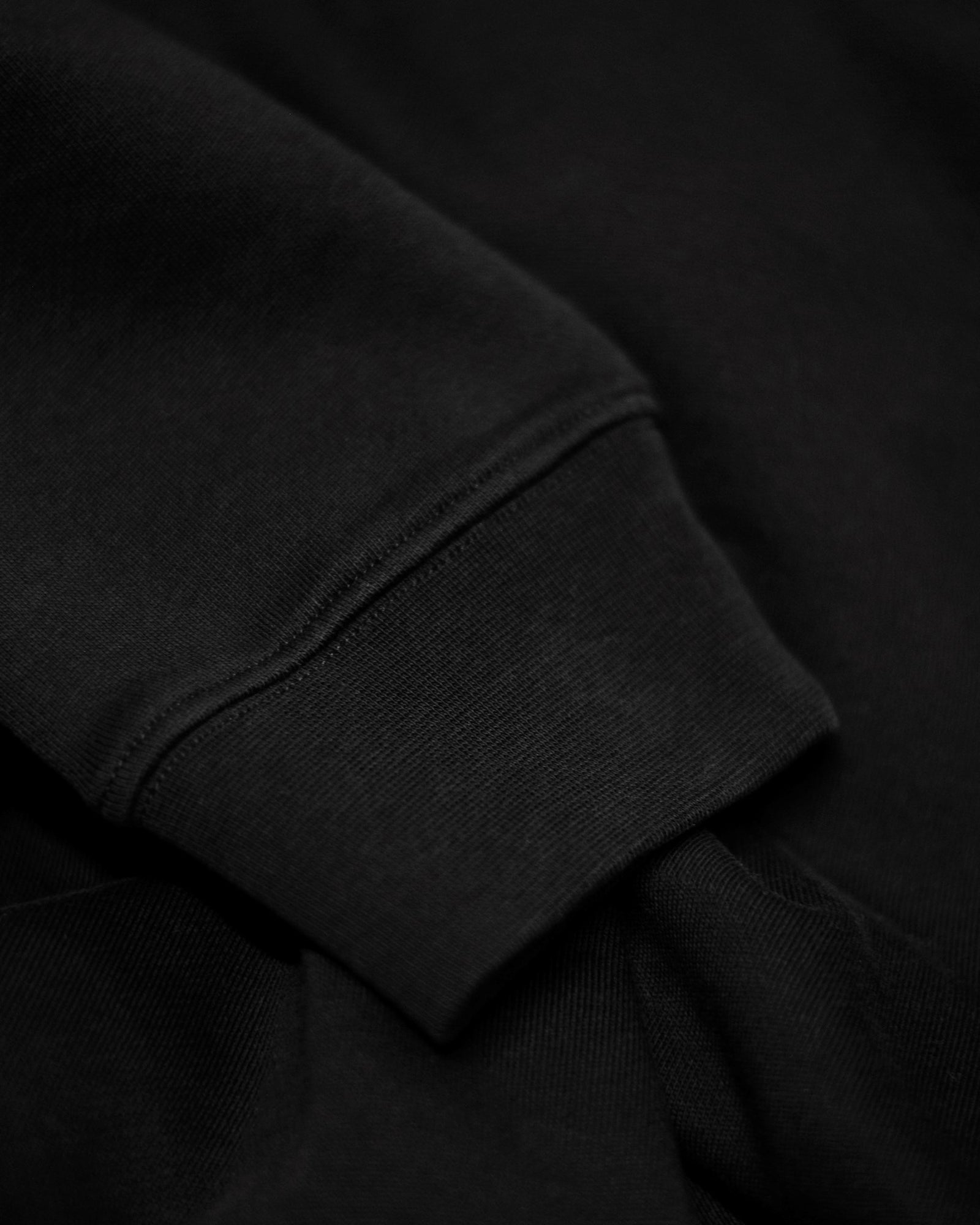 Georgetown Men Black Back