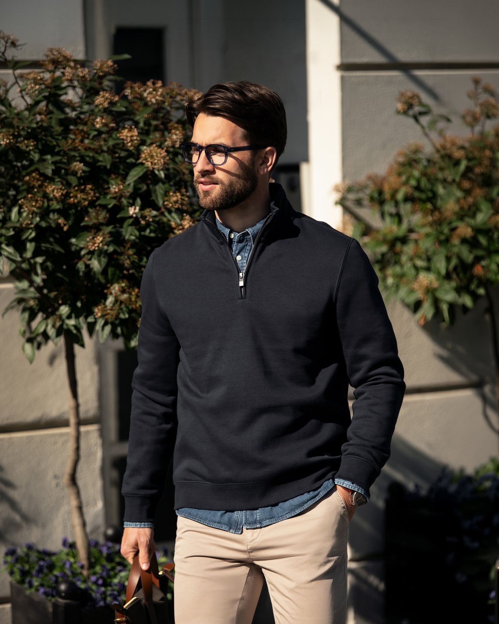 Glendale Men Navy AW25 Modelimage (1)
