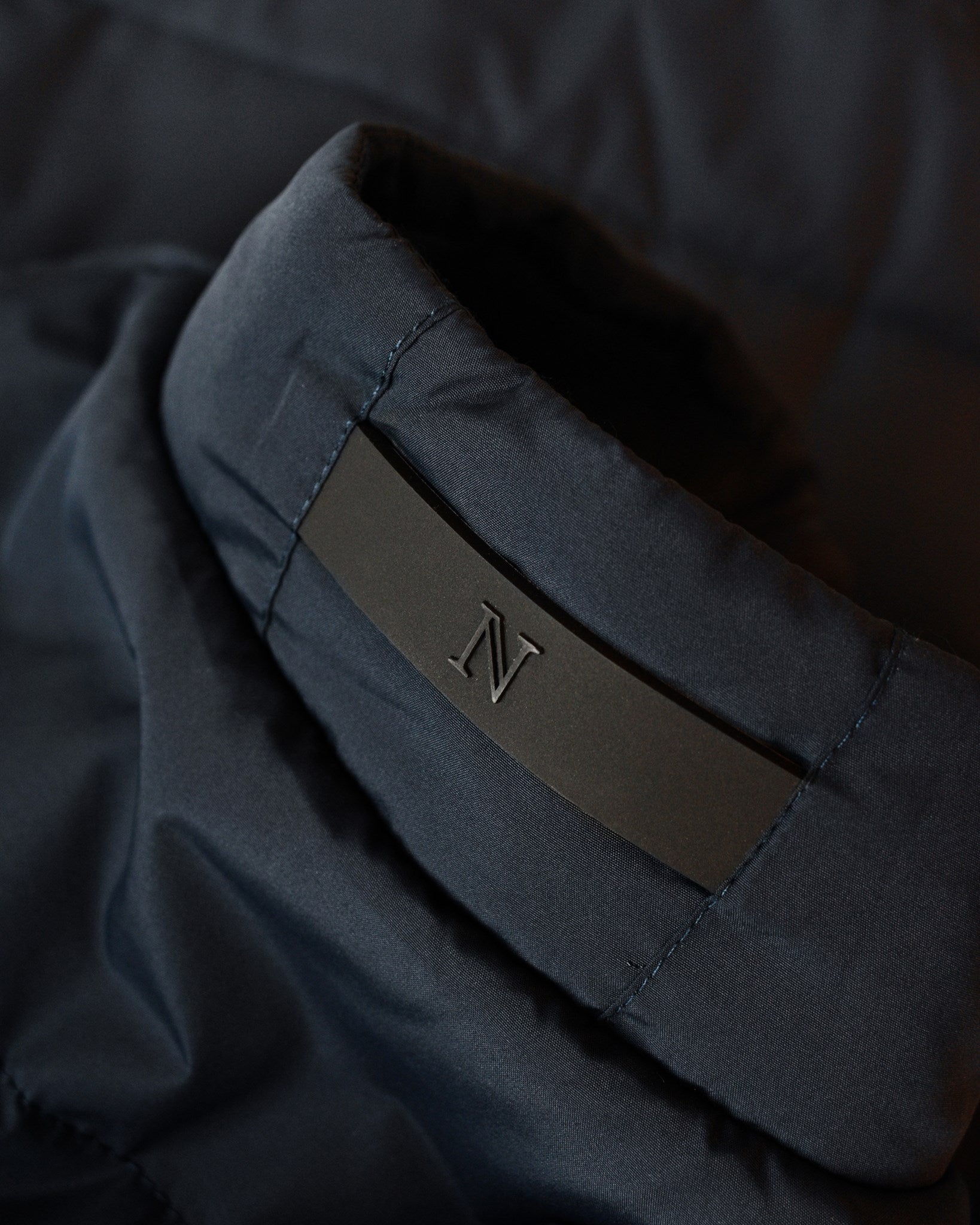 Hudson Women Dark Navy Closeup 3