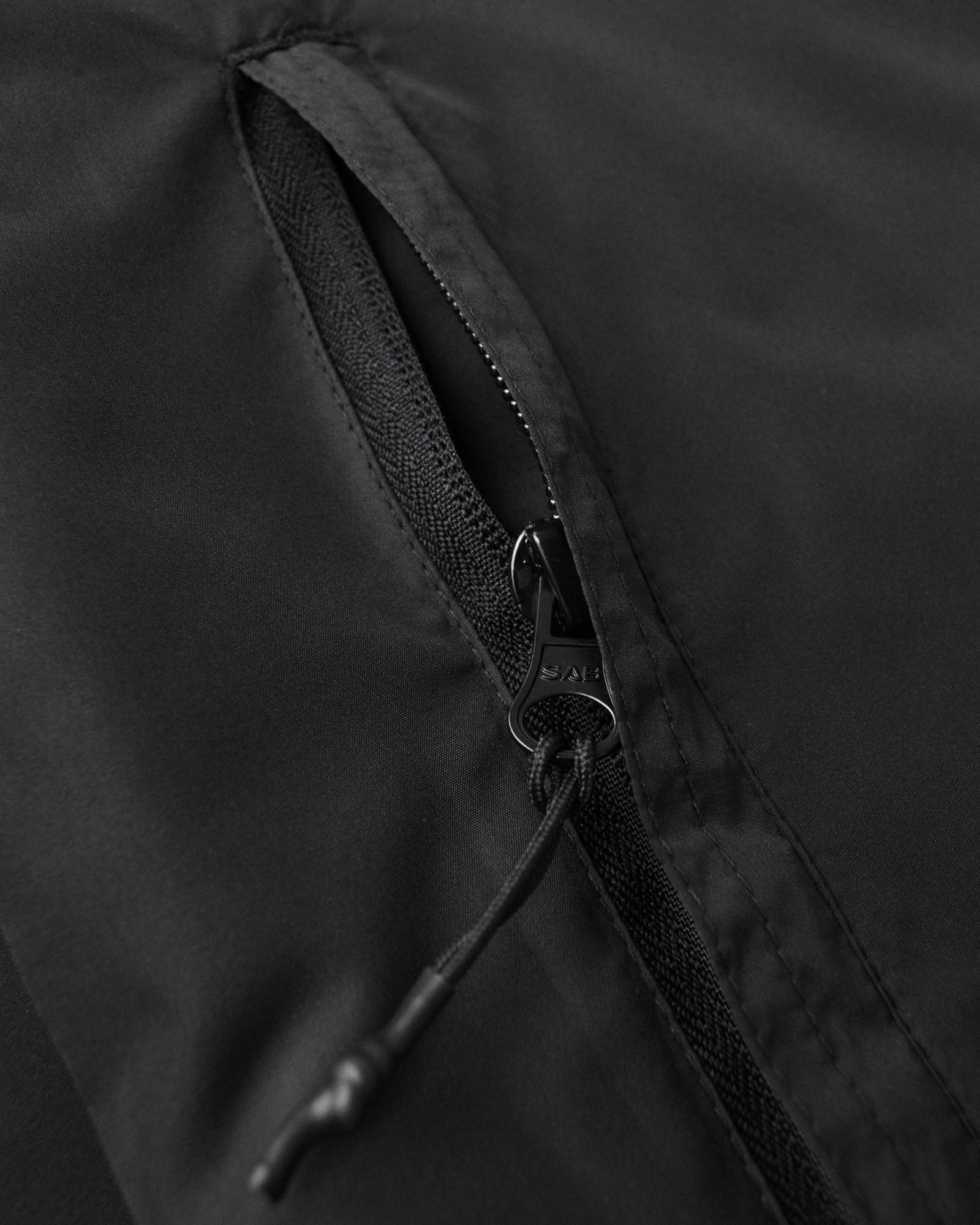 Maine Men Black Back