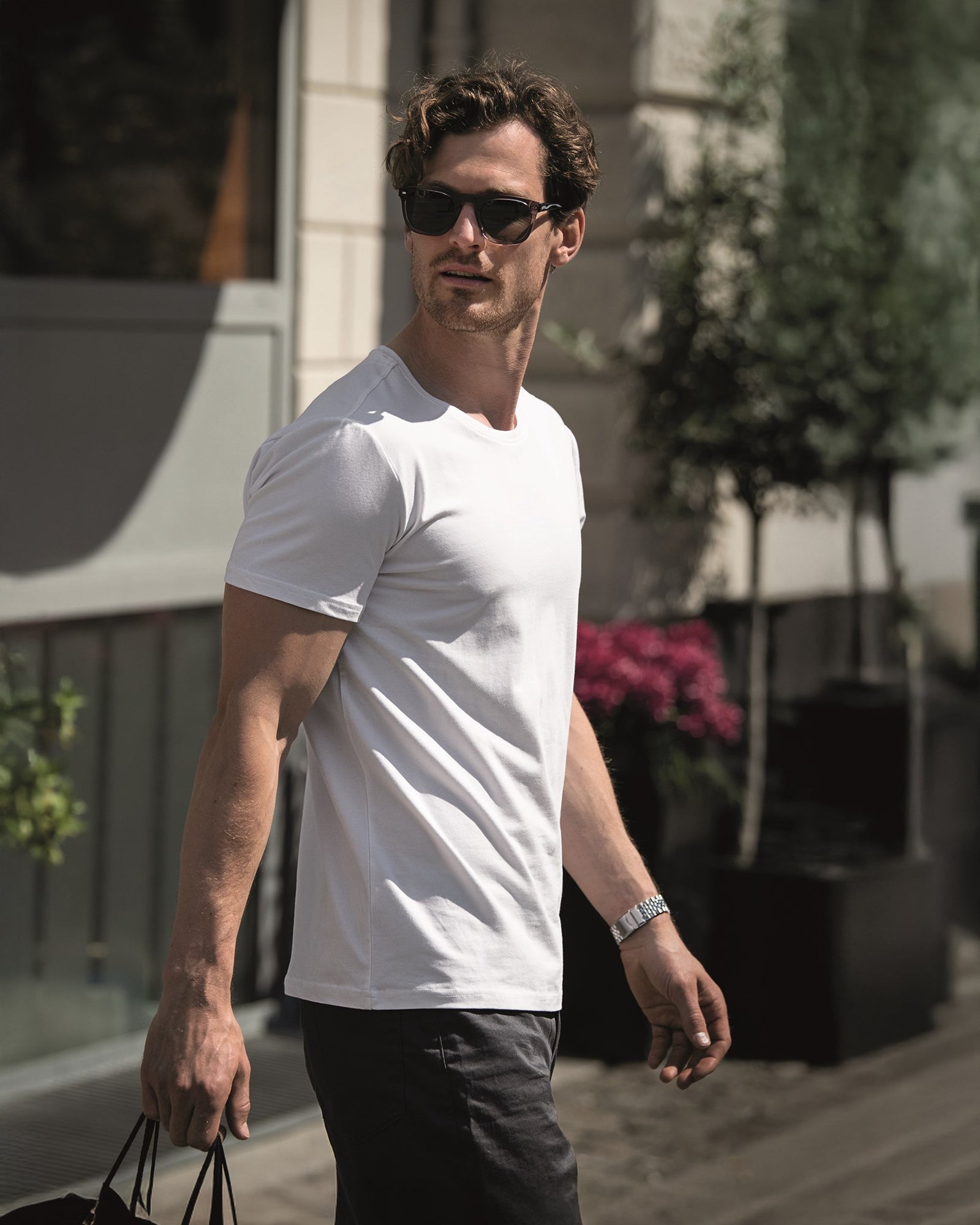 Montauk Men Black Back