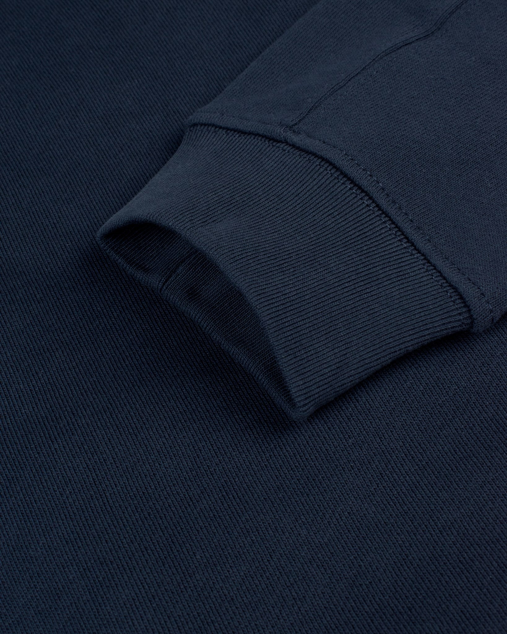 Newport Women Navy Closeup 2