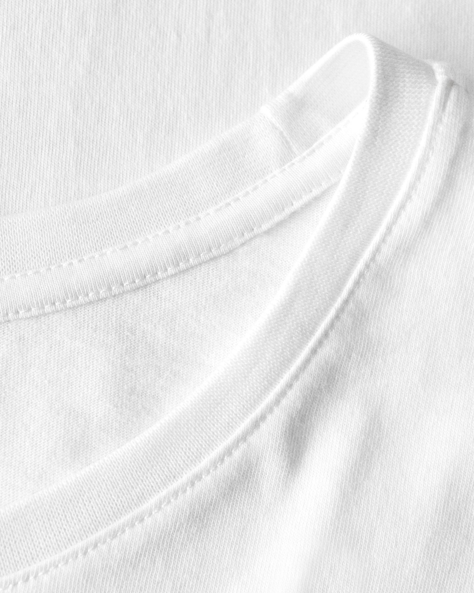 Orlando Men White Closeup 2