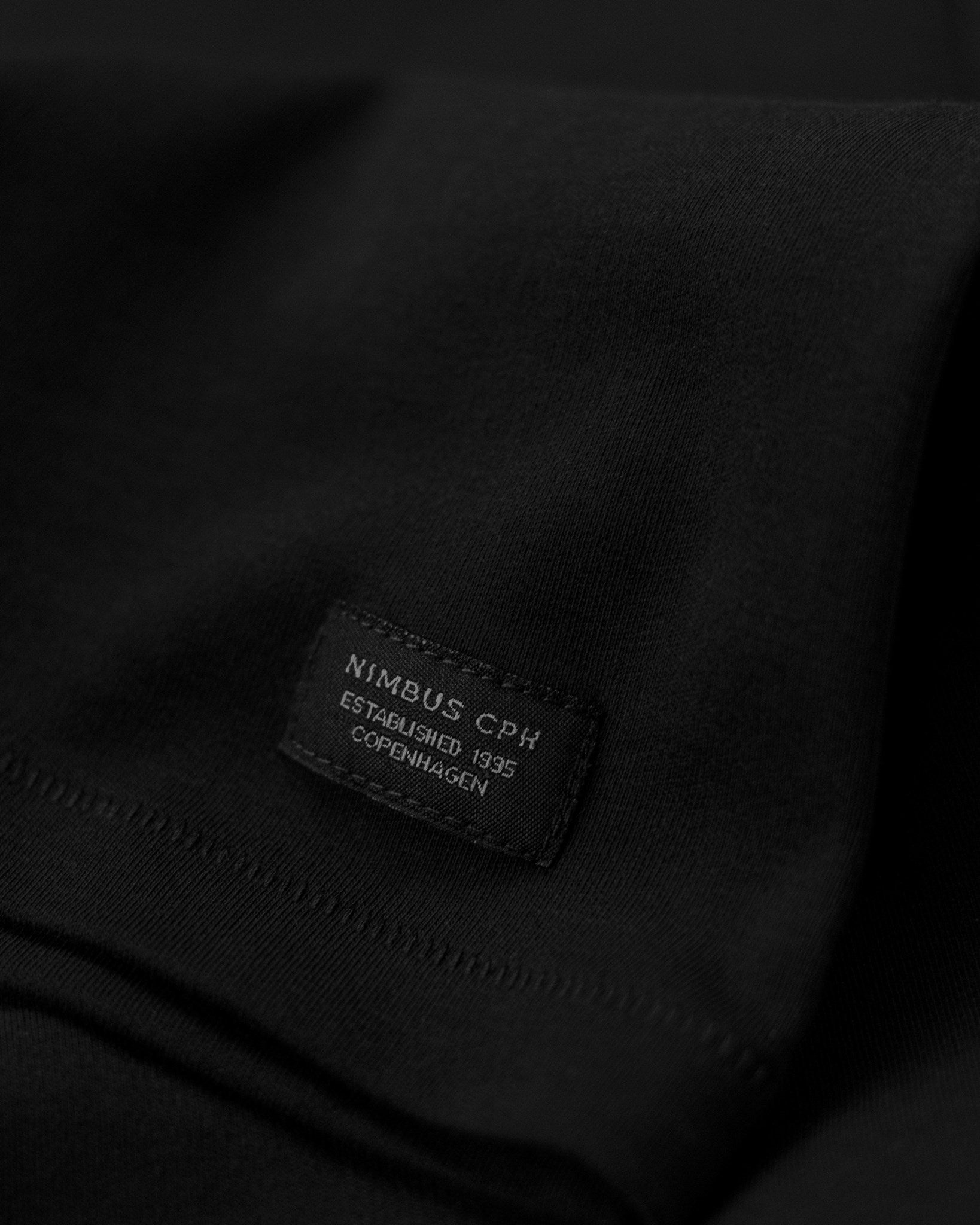 Santa Monica Men Women Black Closeup 1