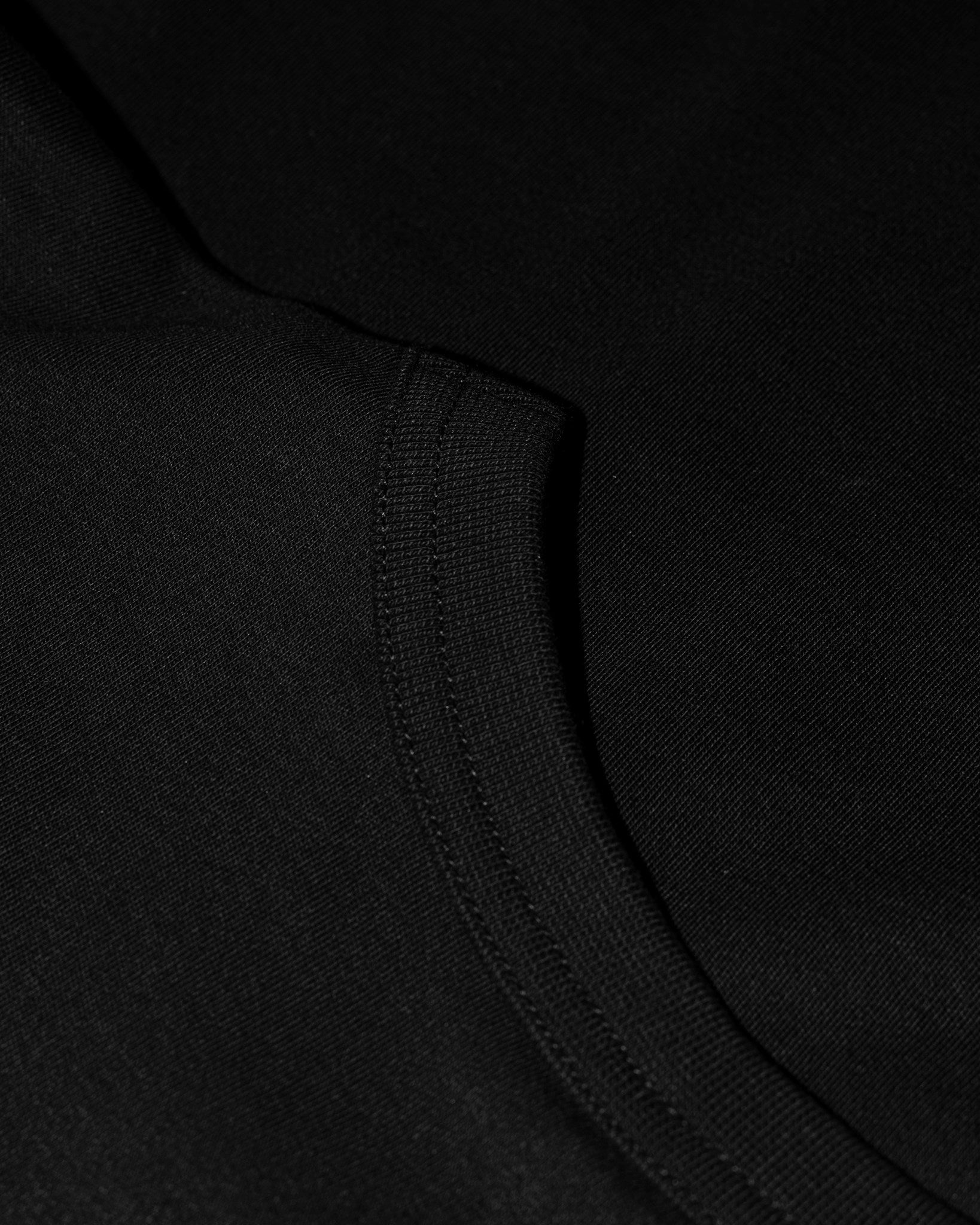 Santa Monica Men Women Black Closeup 5