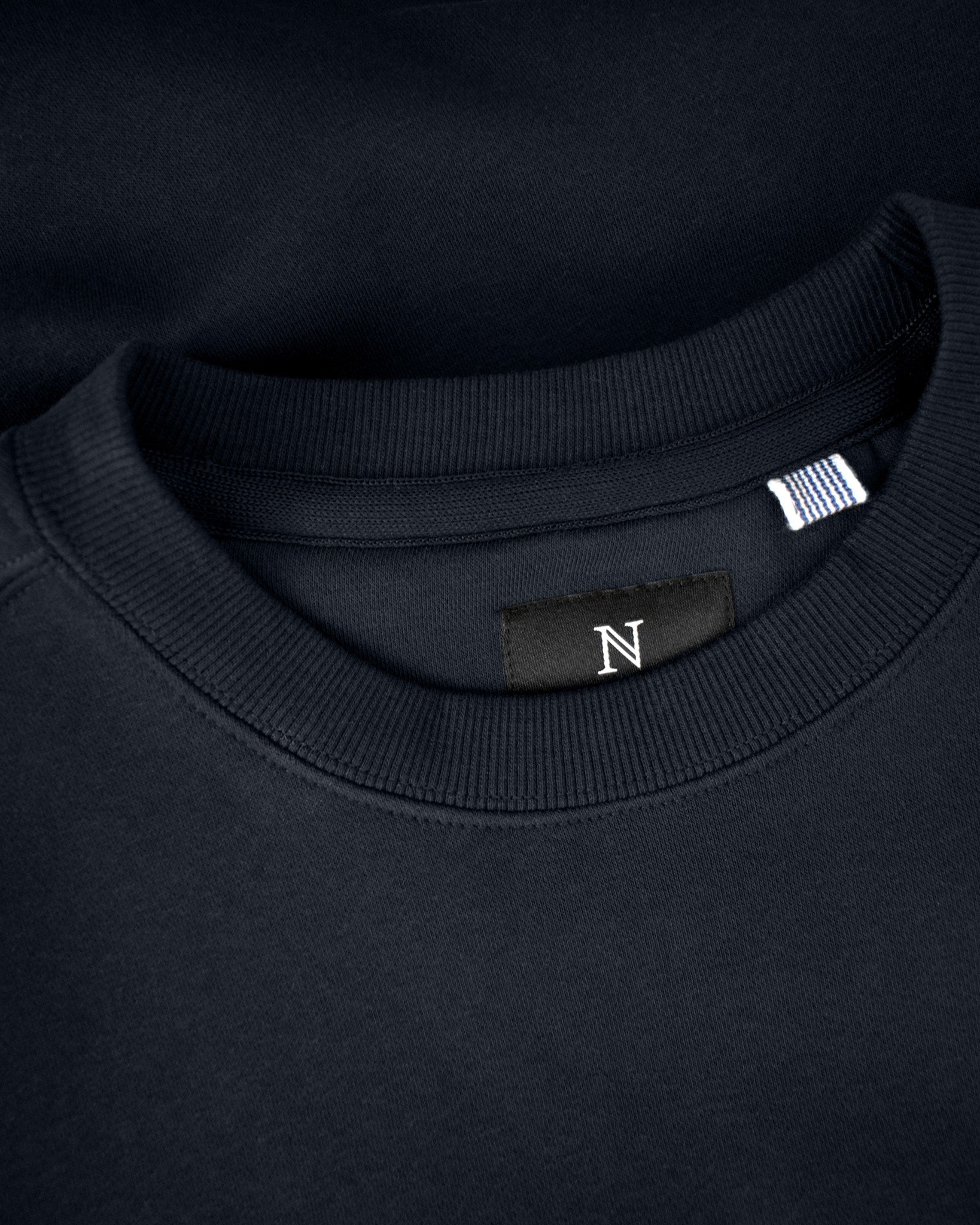 Trenton Unisex Navy Closeup 1