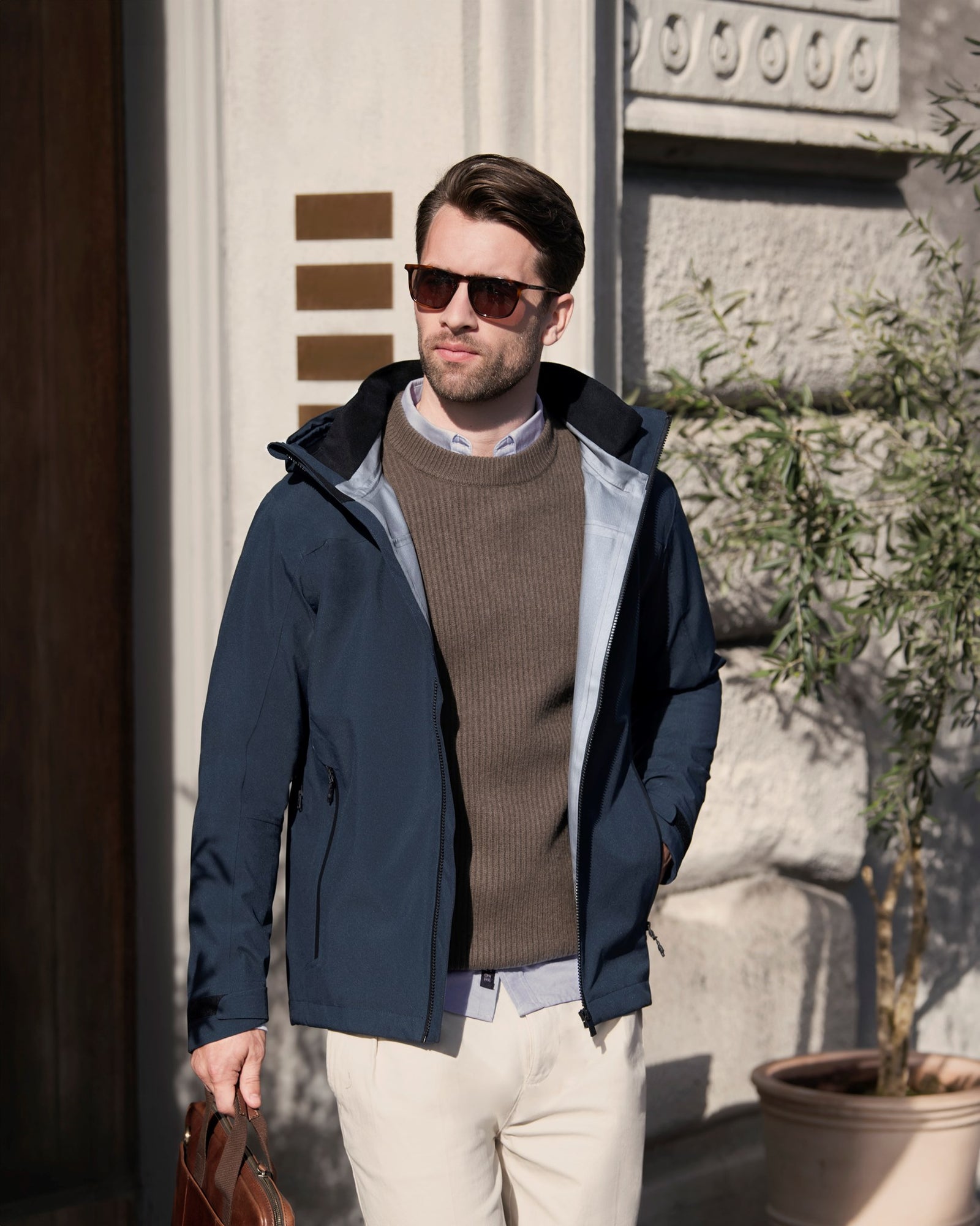 Yosemite Men Navy Back