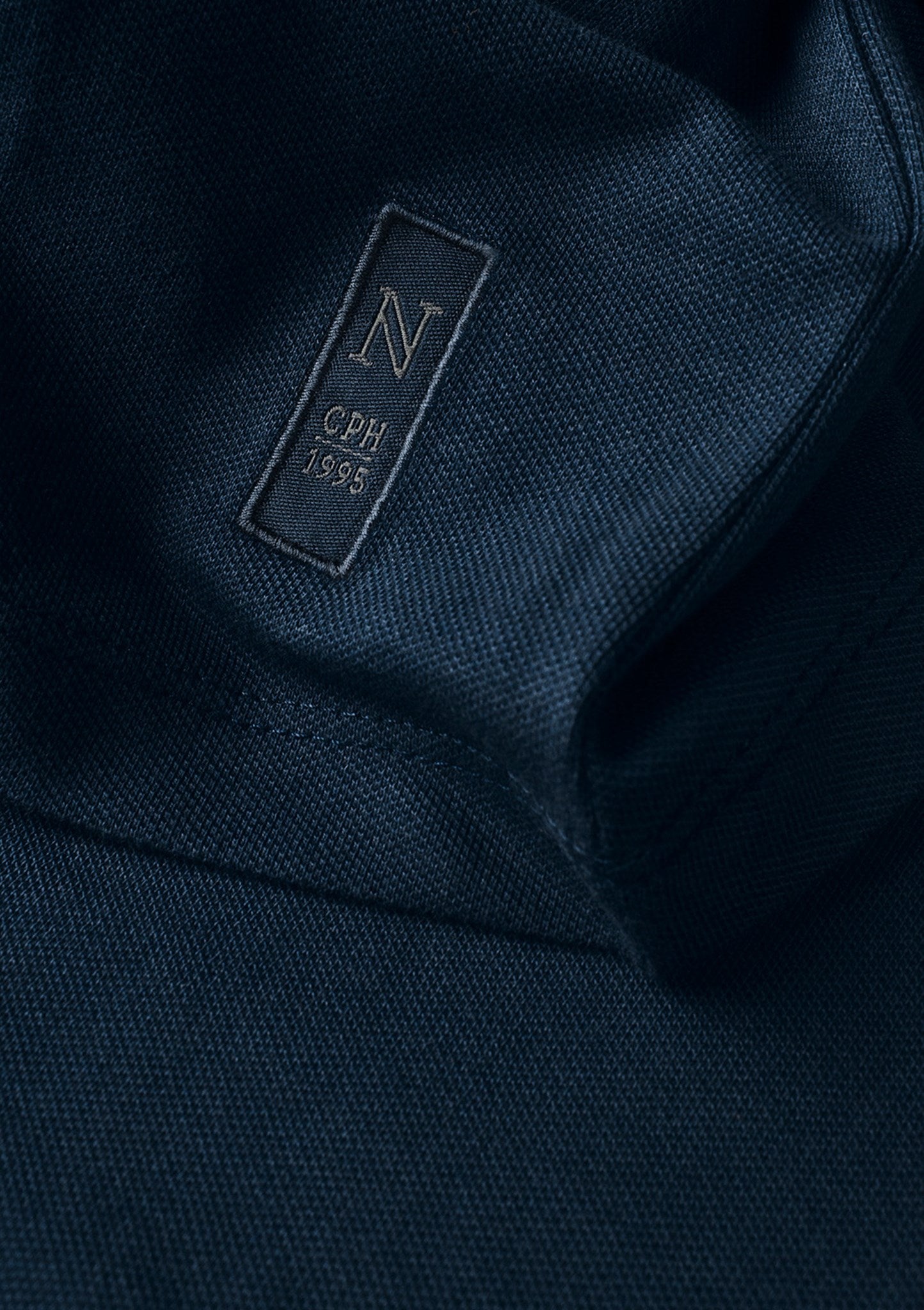 DANB L Navy 52